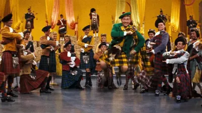 Sahne Işıkları izle